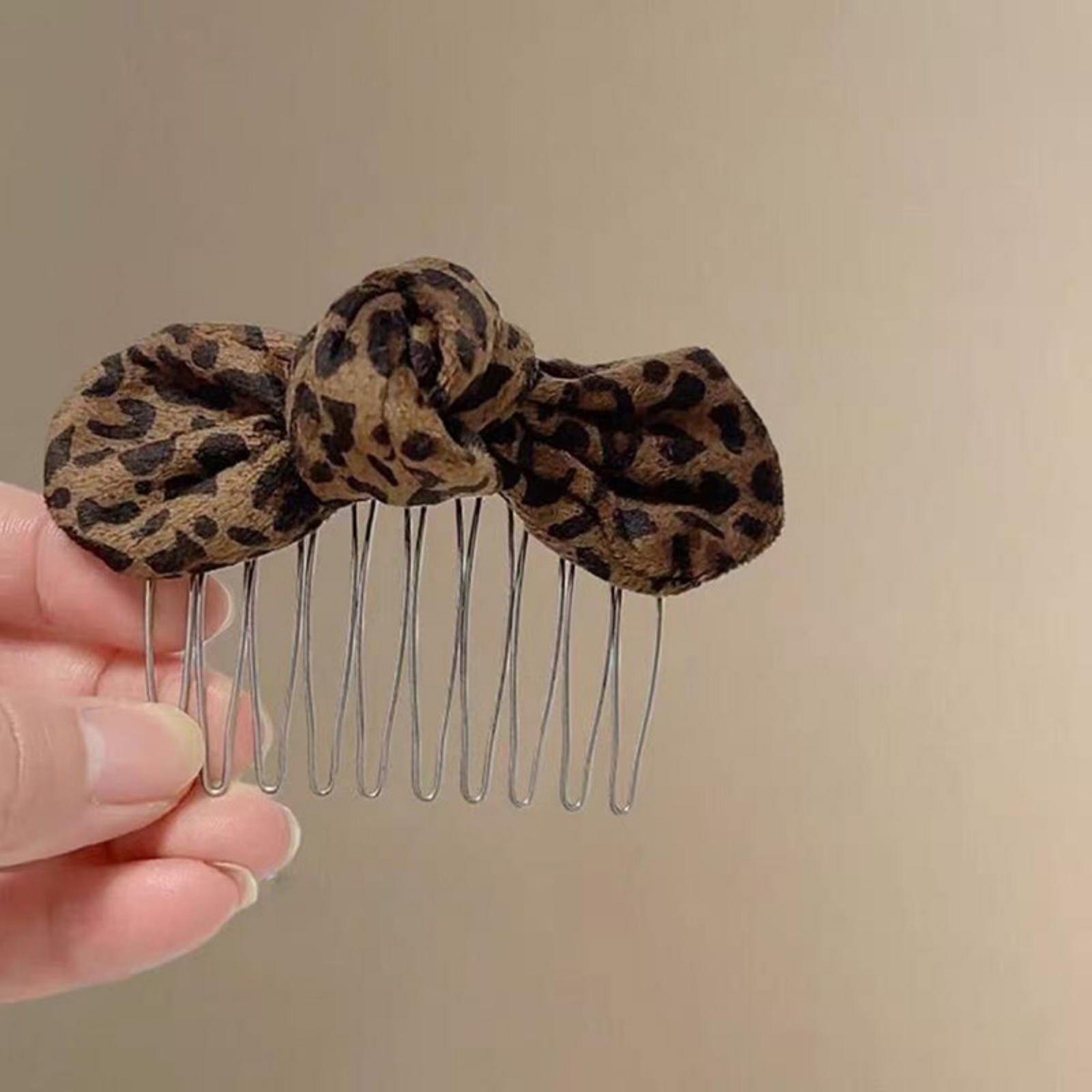 1PCLeopard Print Bow Hair Comb - Hair Care Ingredients review and price